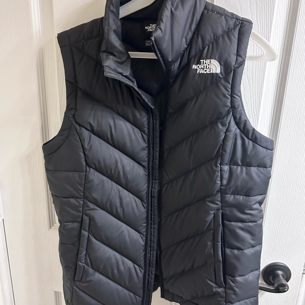 The North Face Women's Black Quilted Vest